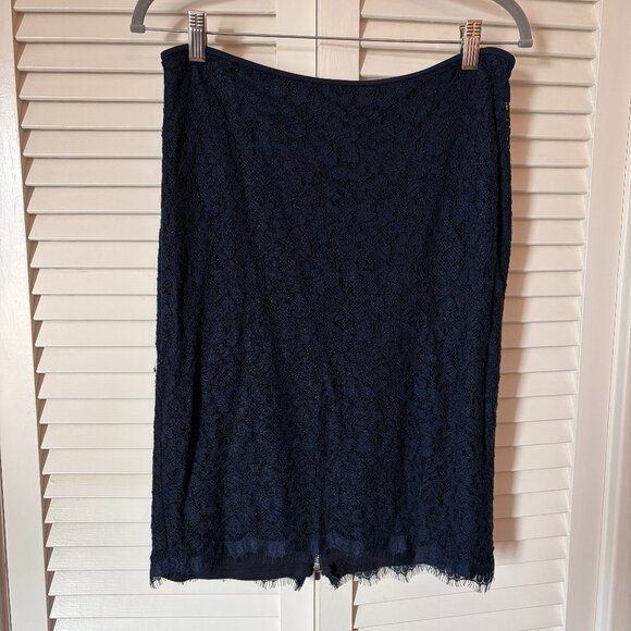 Diane von Furstenberg lace Scotia skirt 12 navy exposed zipper pencil stretchy - Picture 3 of 12